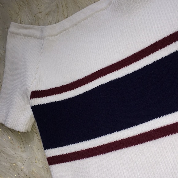 Top - Picture 2 of 3